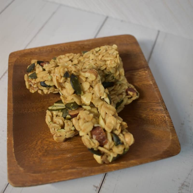 グラノーラで「食物繊維」と「鉄分」を賢くチャージ！1食分を他の食品と徹底比較